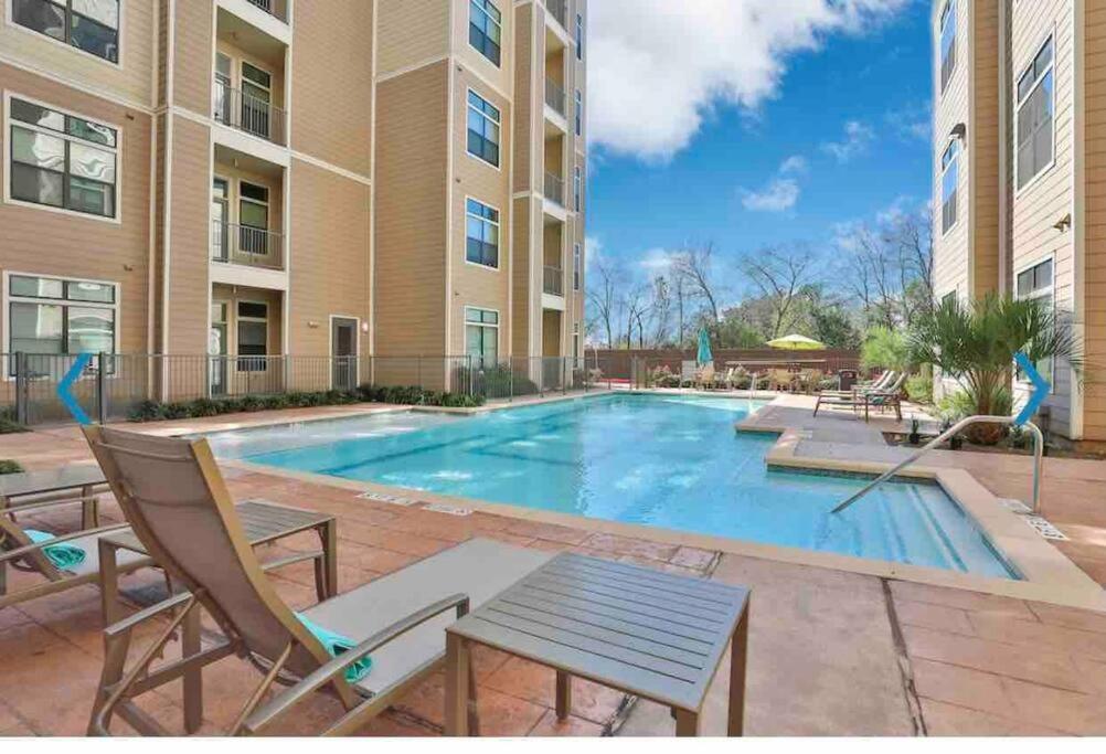 Charming Suite With Gym Near Nrg Medical Center 休斯敦 外观 照片