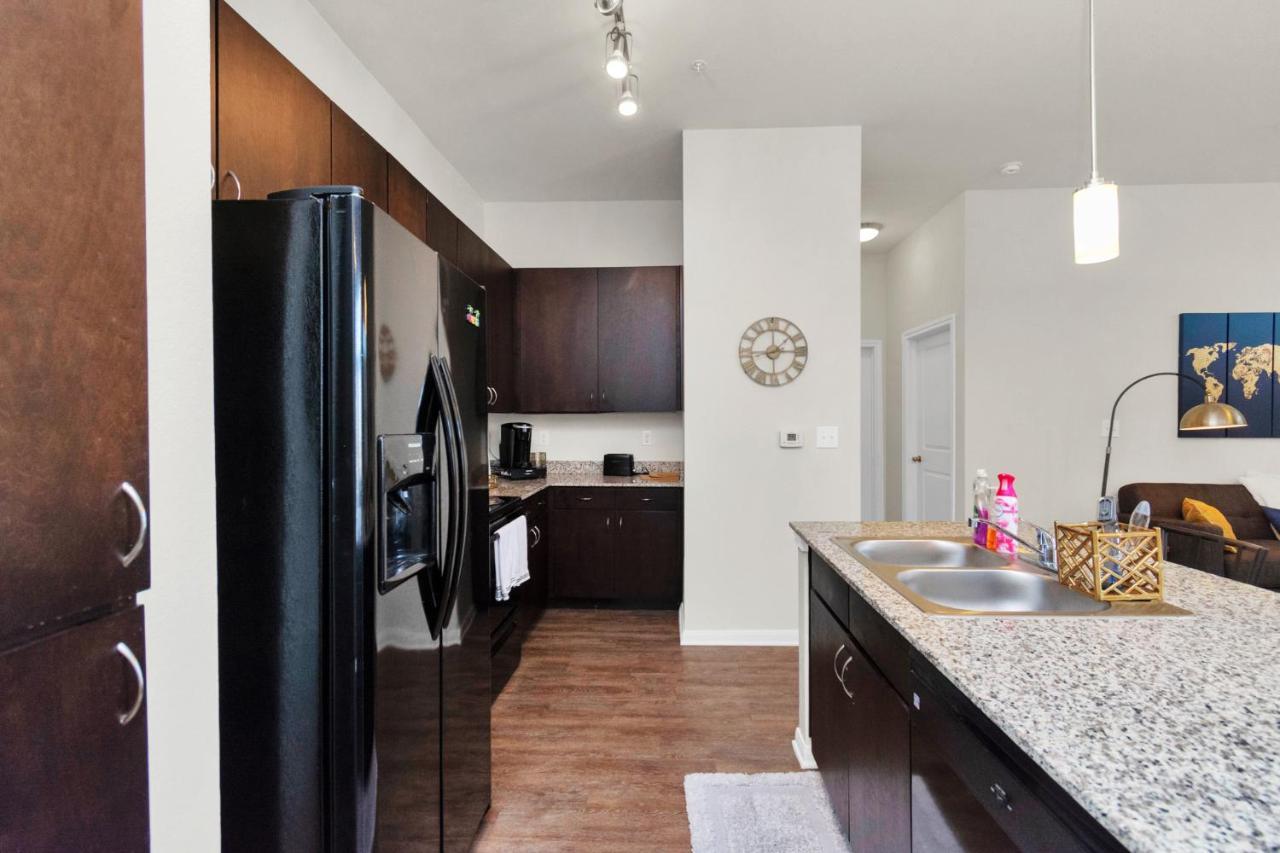Charming Suite With Gym Near Nrg Medical Center 休斯敦 外观 照片